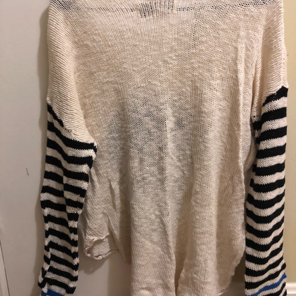 Sweater - Picture 3 of 4